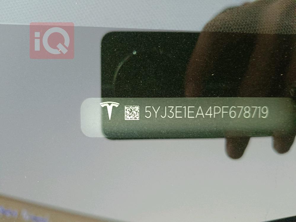 تسلا موديل 3